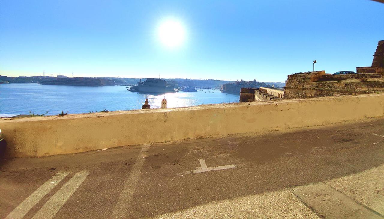 Oasis 22 Savynomad Harbour Residences Wow Views La Valeta Exterior foto